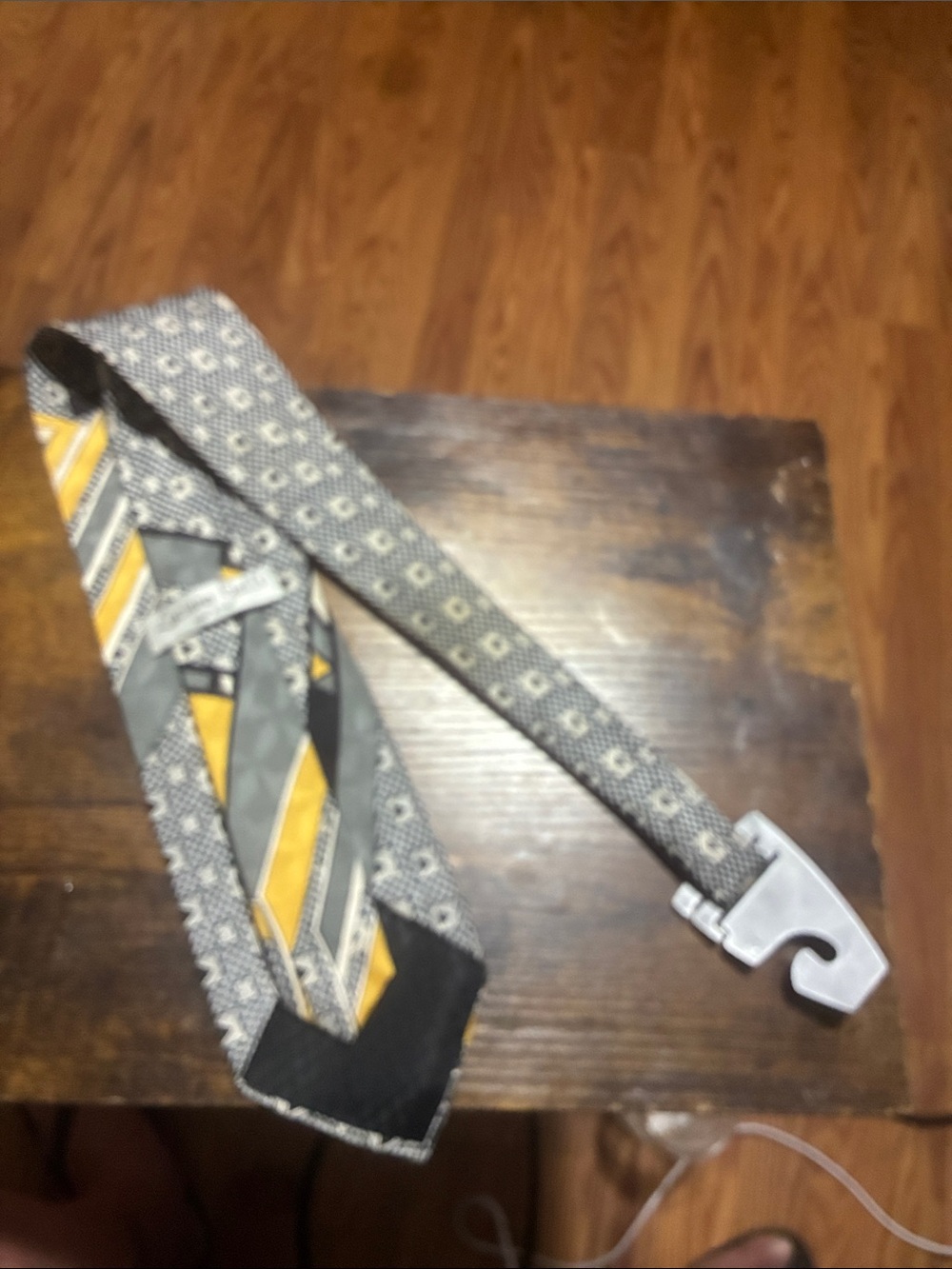 Grey and Yellow Geometric Pattern Men's Tie - Unbranded
